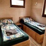 Sloneczny Nr 2 I 15 - Nad Samym Jeziorem W Pierwszej Linii Ferienhaus Borsk